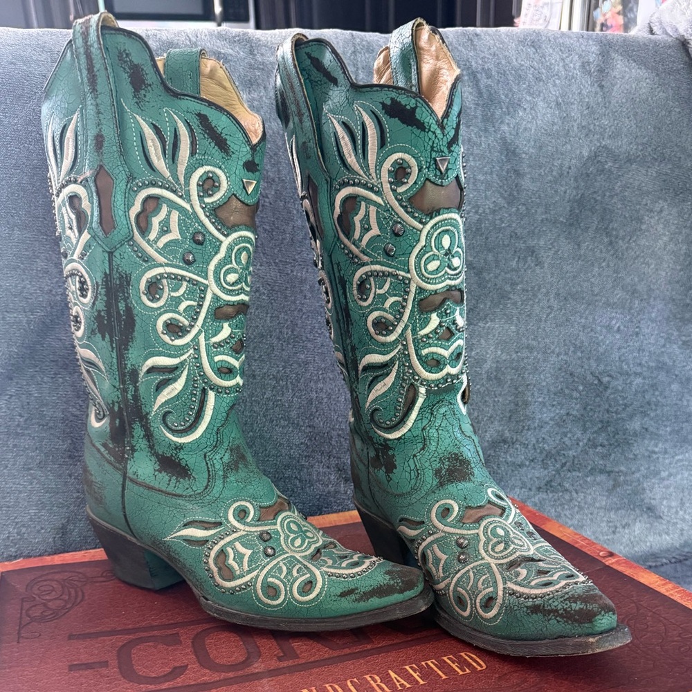 Corral Turquoise and Brown Embroidered Boots